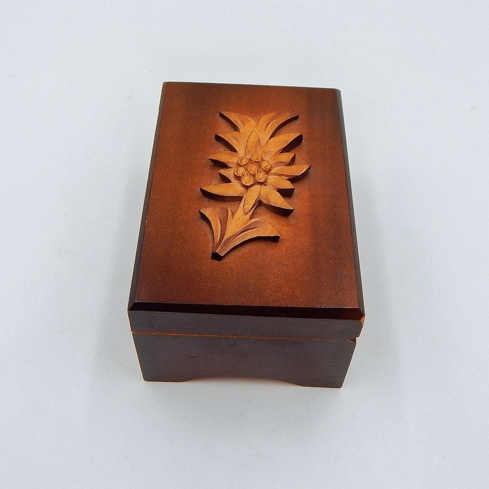Ornate Carved Floral Wooden Music Box Somewhere My Love Mapsa Swiss Movement